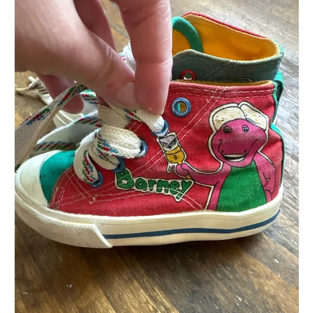 Barney 1993 Canvas Sneakers Shoes Size 5 Unisex the Lyons Group Colorblock